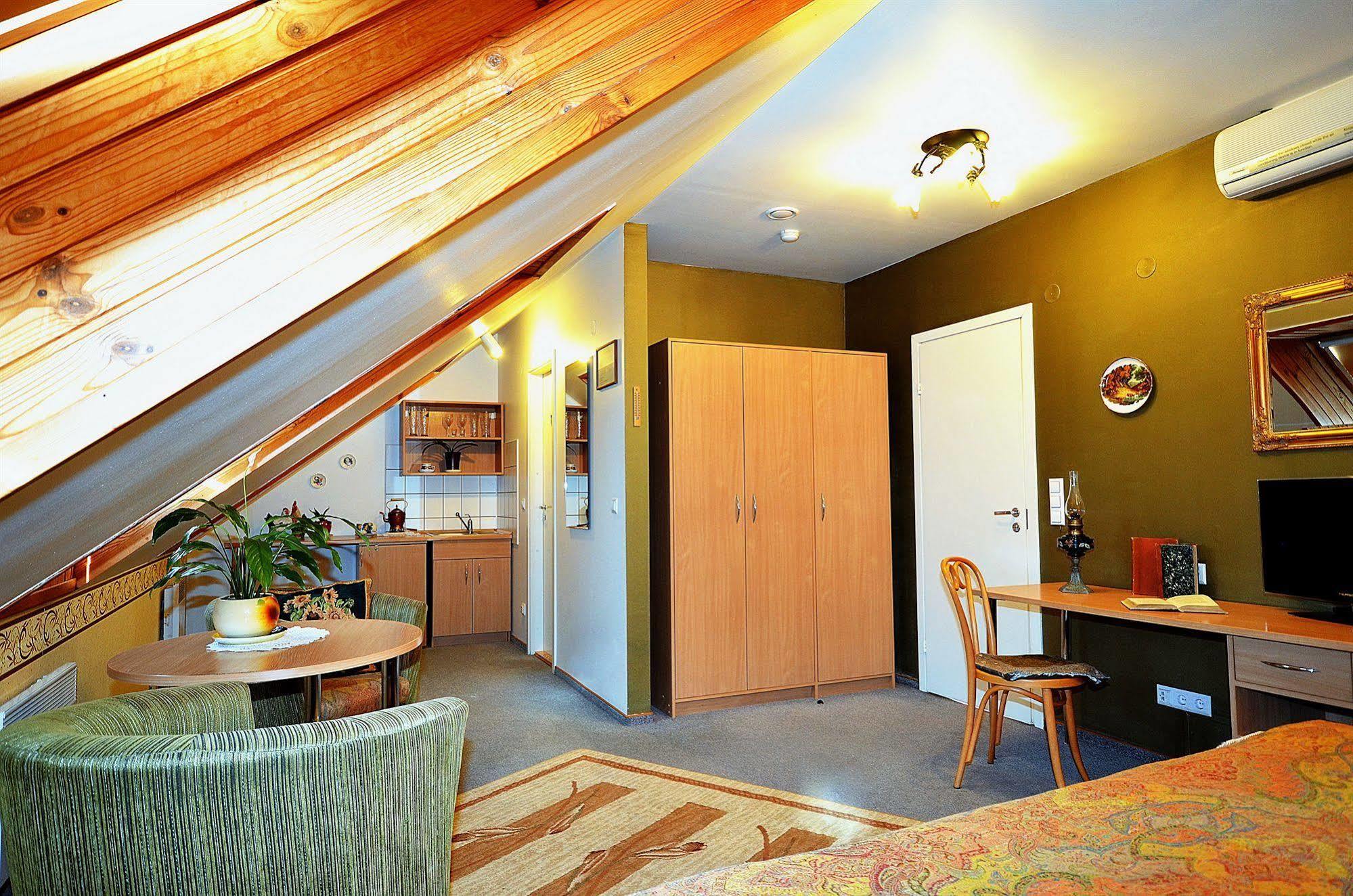וילנה Angel Town Hall Apartments מראה חיצוני תמונה